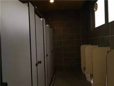 公共卫生间隔断价格的差异