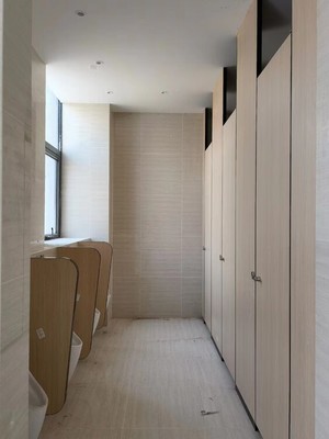 河南卫生间隔断厂品类加工安装